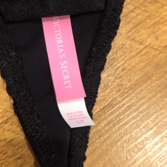 Matching bikini set - Picture 4 of 5